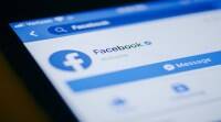 Facebook阻止华为在手机上预装应用程序