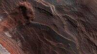 NASA分享了火星上雪崩的惊人照片