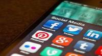 它规定将社交媒体公司和其他在线平台分开
