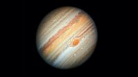 研究显示木星的卫星Io具有气态大气，数百座活火山