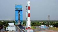 ISRO发射了最新的地球观测卫星EOS-01，另外9架升空