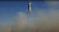 蓝色起源第四次成功降落可重复使用的火箭