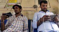 手机出货量在印度达到2.65亿: CMR报告