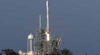 SpaceX在历史性的太空飞跃中发射了第一枚回收火箭