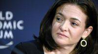 Facebook首席财务官谢丽尔·桑德伯格 (Sheryl Sandberg) 敦促政府帮助在职母亲