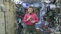 NASA的佩吉·惠特森 (Peggy Whitson) 打破了太空时间的记录