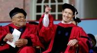 马克·扎克伯格 (Mark Zuckerberg) 在哈佛大学毕业典礼上的演讲: 十大报价