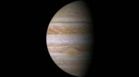 NASA航天器飞越木星的大红斑