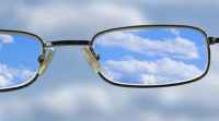 研究人员开发了通过眨眼激活的眼镜