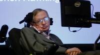 斯蒂芬·霍金 (Stephen Hawking) 将人工智能视为对人类的威胁