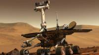 火星探测器发现的异物是一块岩石薄片: NASA