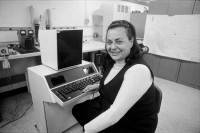 Evelyn Berezin，93岁，去世; 建造了第一个真正的文字处理器