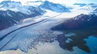 水下冰川融化比预测的快得多: 研究