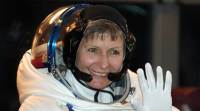 美国宇航员打破了女性大多数太空行走的记录